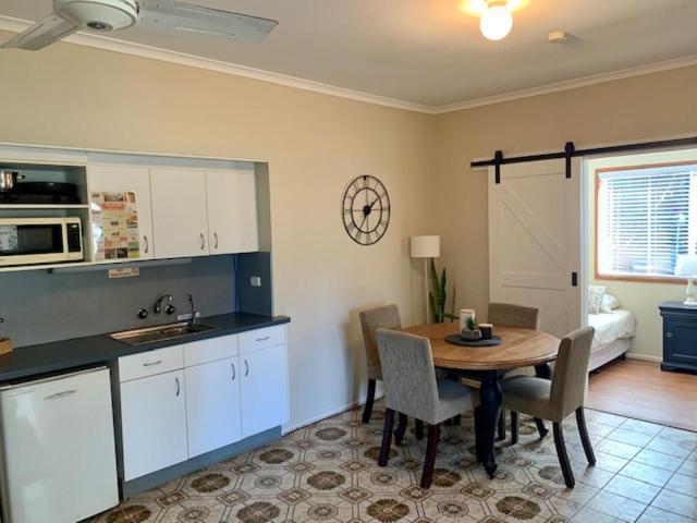 Montville Holiday Apartments Buitenkant foto