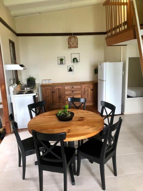 Montville Holiday Apartments Buitenkant foto